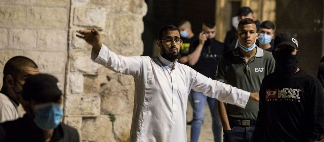 Don't criticize Israel through the press during a war – The Forward - Vimarsana News