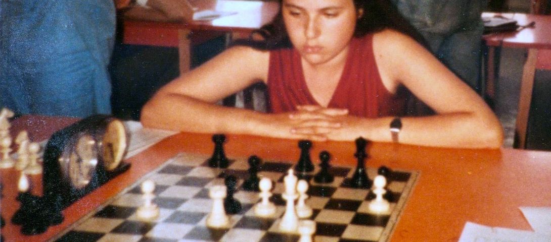 Before ‘Queen’s Gambit,’ she played in a man’s world The