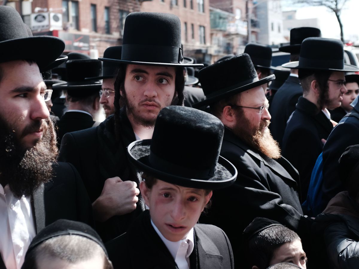 This Pamphlet Fuels The Orthodox Measles Outbreak The Forward