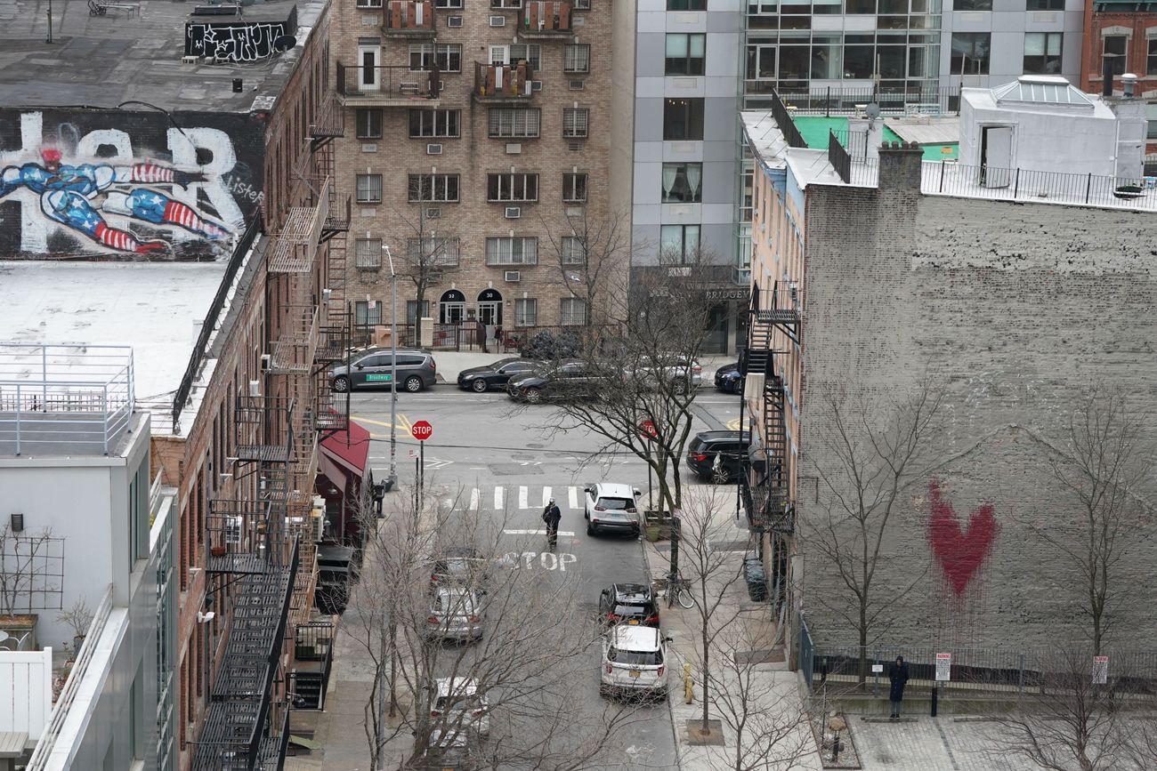 Williamsburg by the Forward
			