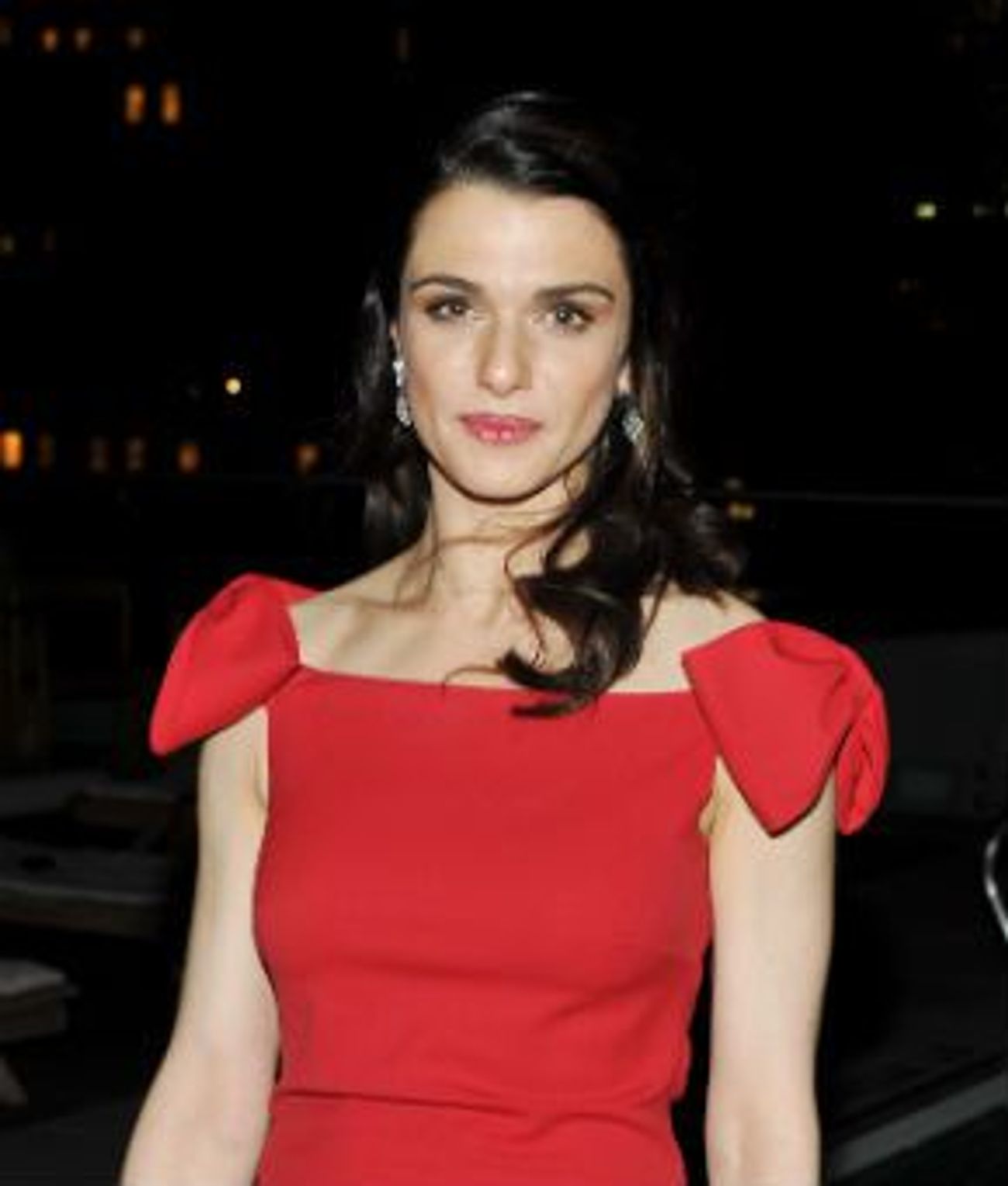 Why is Rachel Weisz Wearing a Cross Pendant? – The Forward