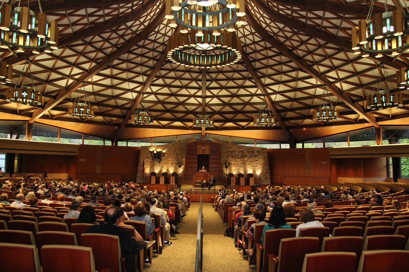 Jews and Black Christians make historical walking tour