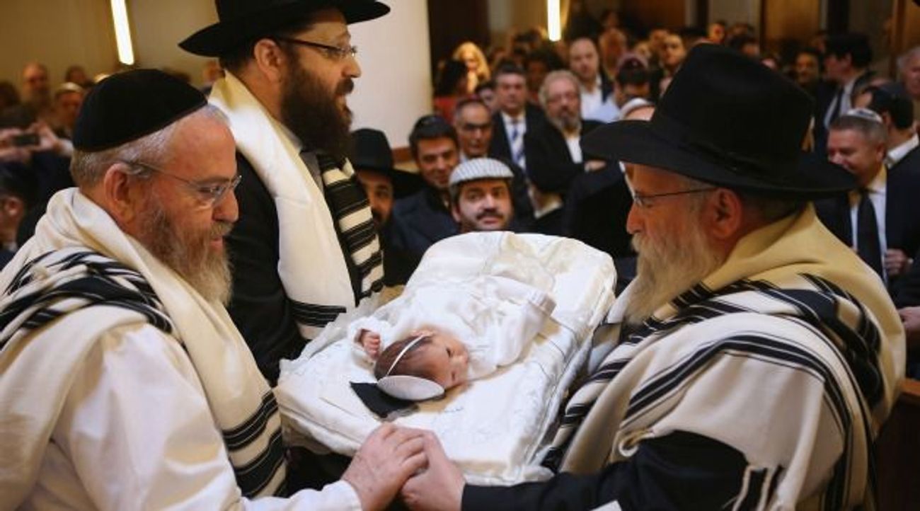 Israel To Warn Against Metzitzah Rite in Breakthrough Circumcision