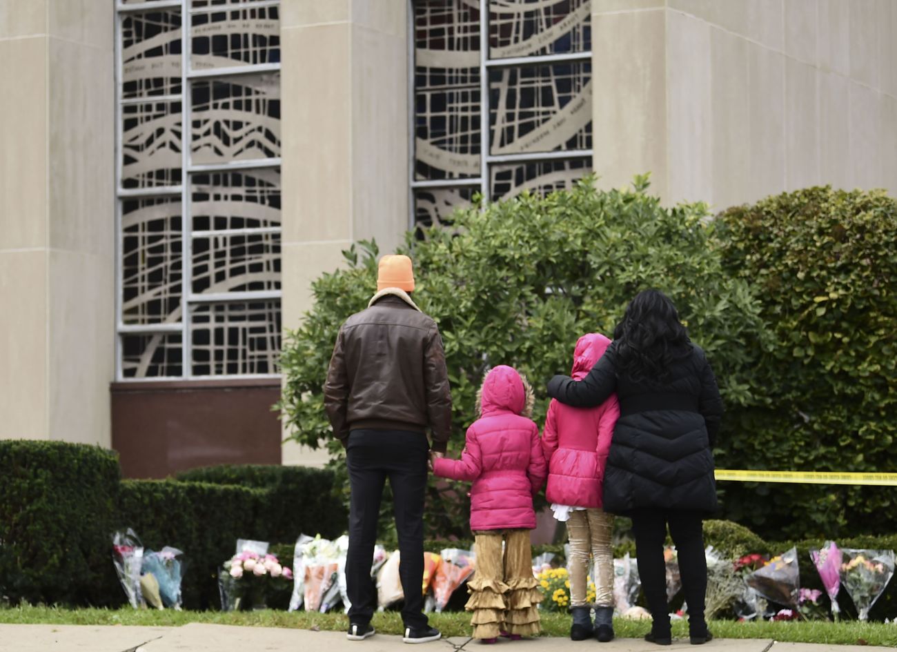 Muslims Raise More Than $180K For Pittsburgh Synagogue Victims by the Forward