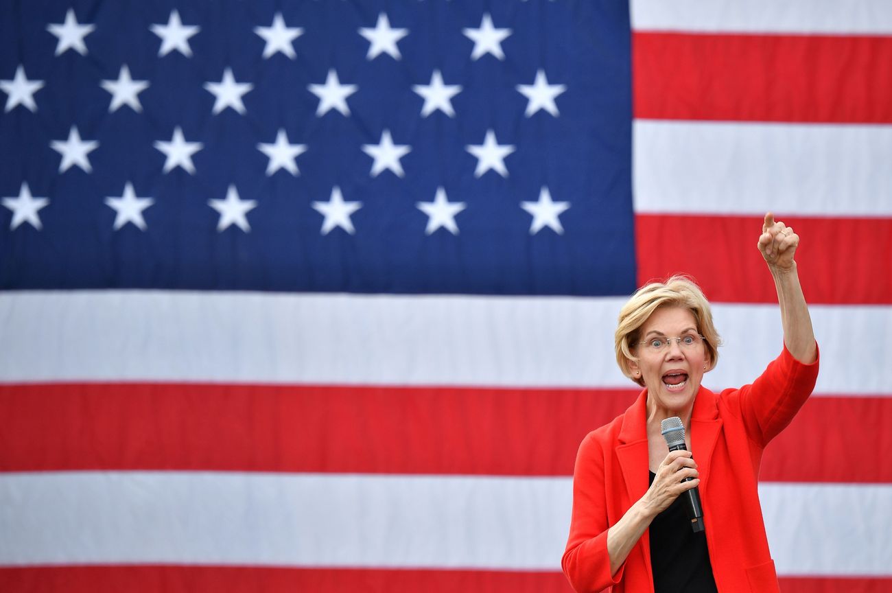Elizabeth Warren by the Forward
			