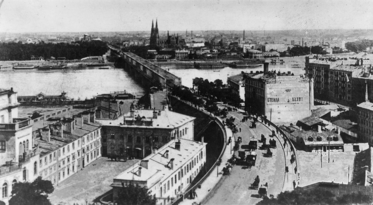 Polish Tribunal to Take Up Restitution Law on Warsaw Property The Forward