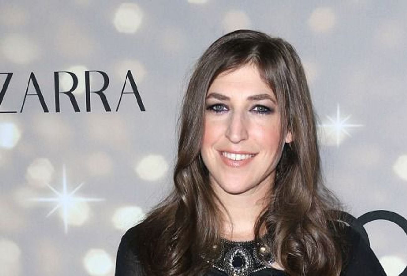 Mayim Bialik Being Religious Isn’t Trendy in Hollywood The Forward