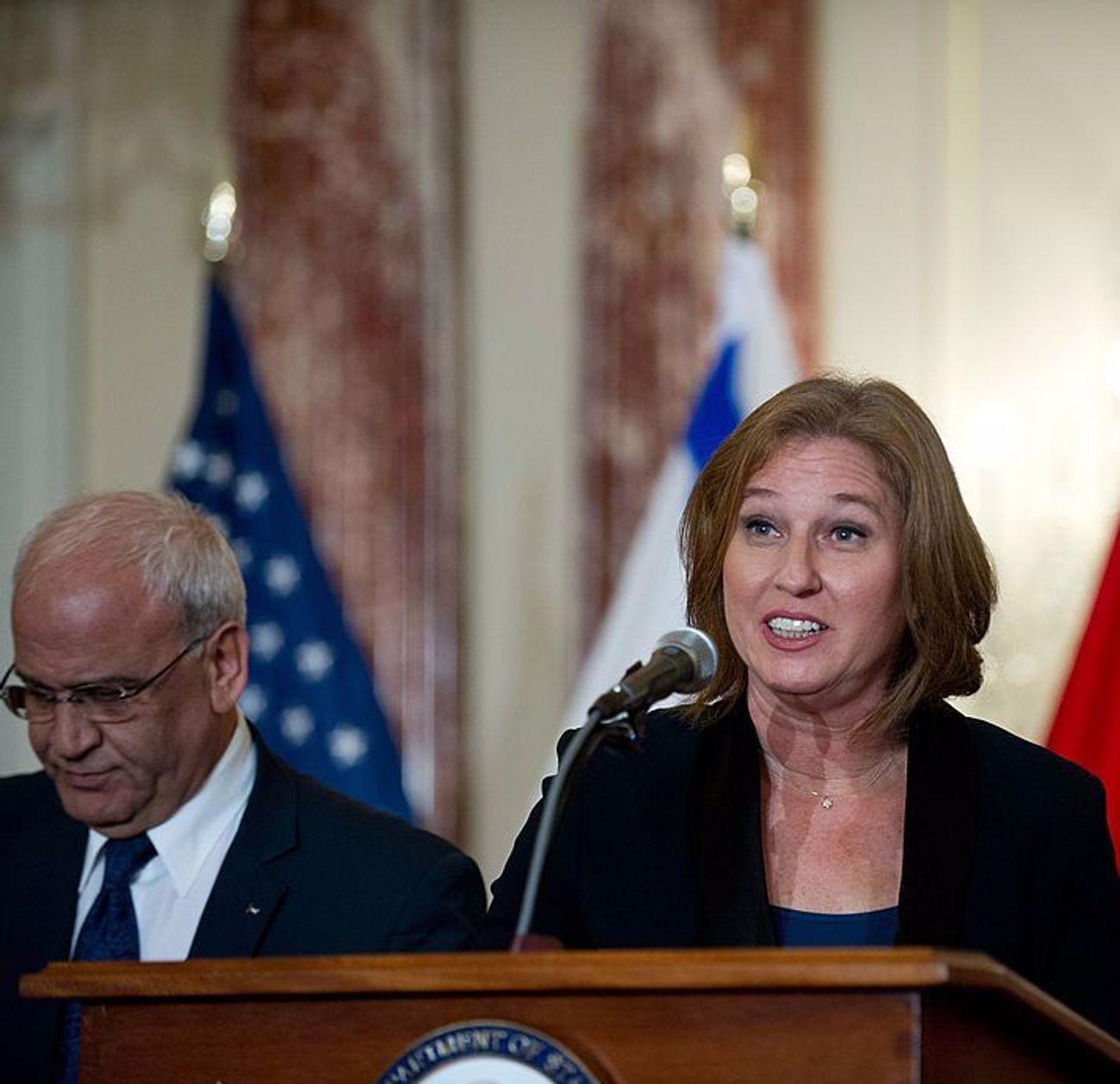 Most Israelis and Palestinians Oppose Realistic Peace Deal: Poll – The