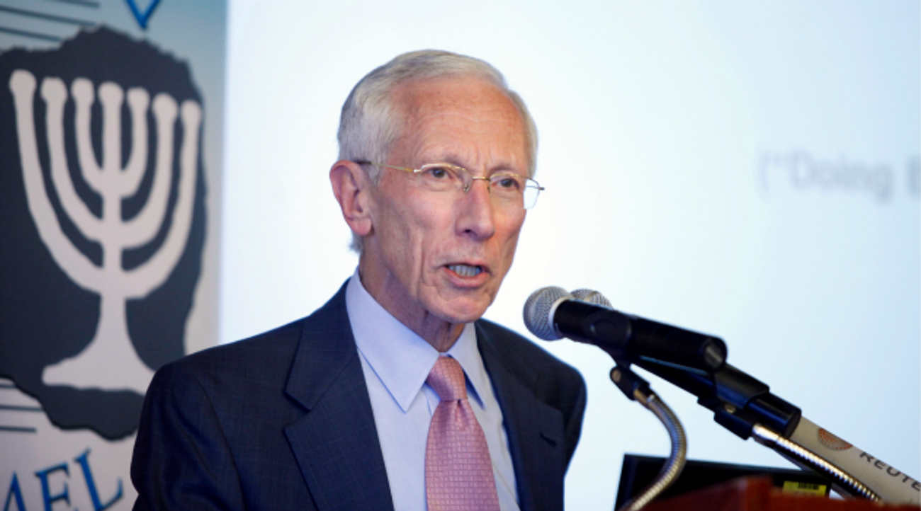 Fed Banker Stanley Fischer Says Job Market Close to 'Goldilocks' Level – The Forward