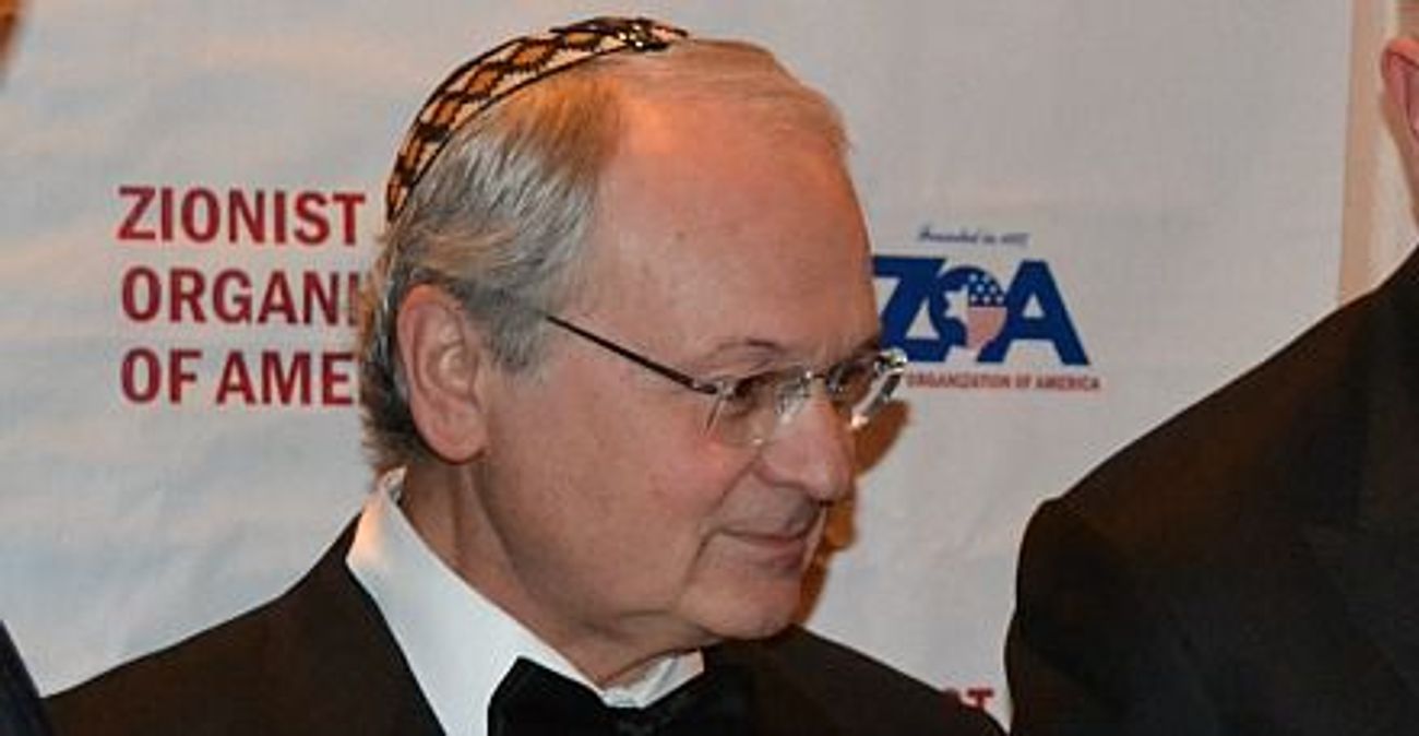 ZOA's Mort Klein Gets 38% Pay Hike by the Forward
