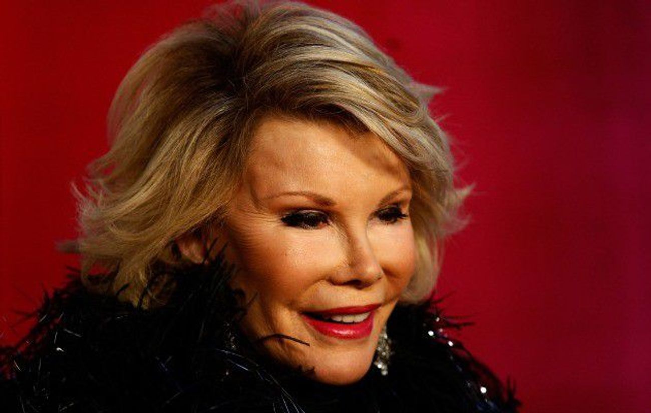 Joan Rivers' Doctor Took Selfie During Surgery The Forward