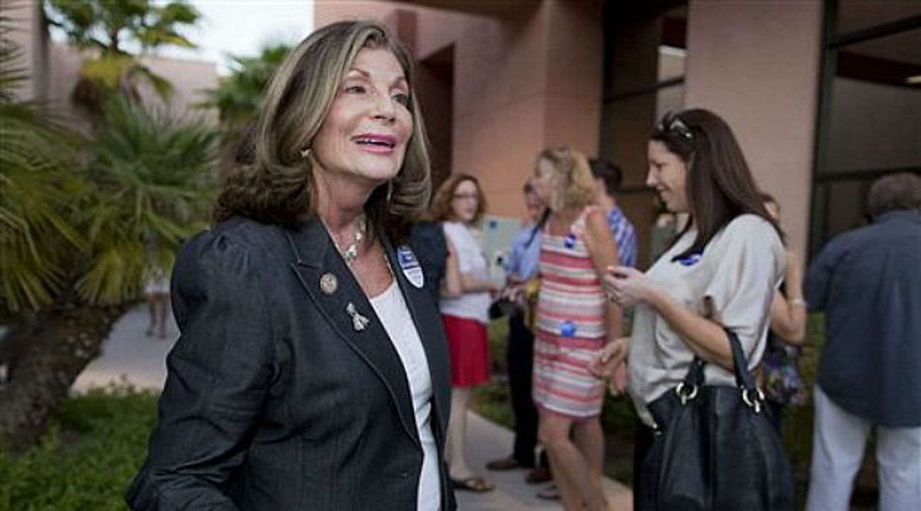 Shelley Berkley Takes Chance on Senate – The Forward