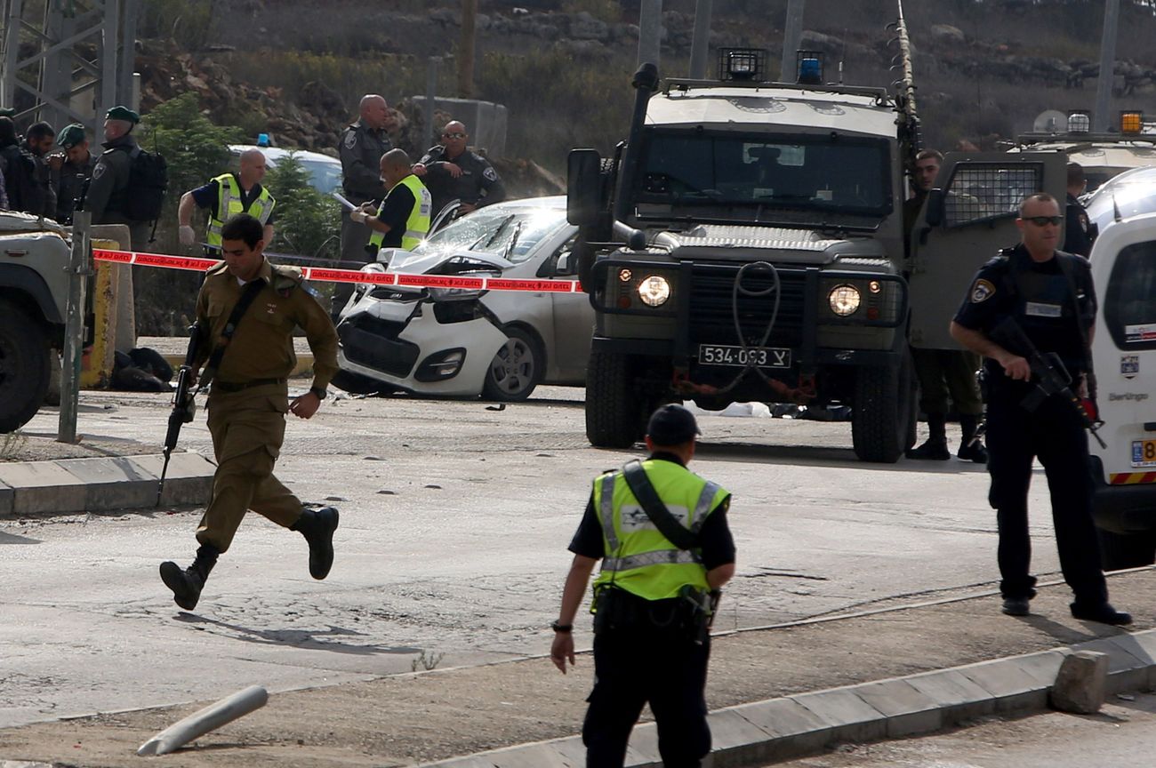 Palestinian Killed After Ramming Car Into West Bank Bus Stop – The Forward