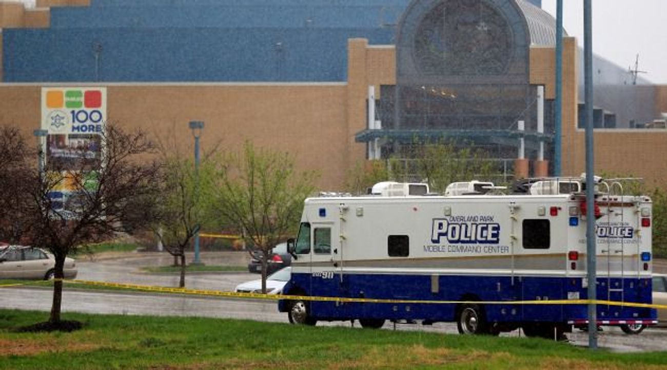 Kansas City Jewish Community Stunned by Rampage On Eve of Passover