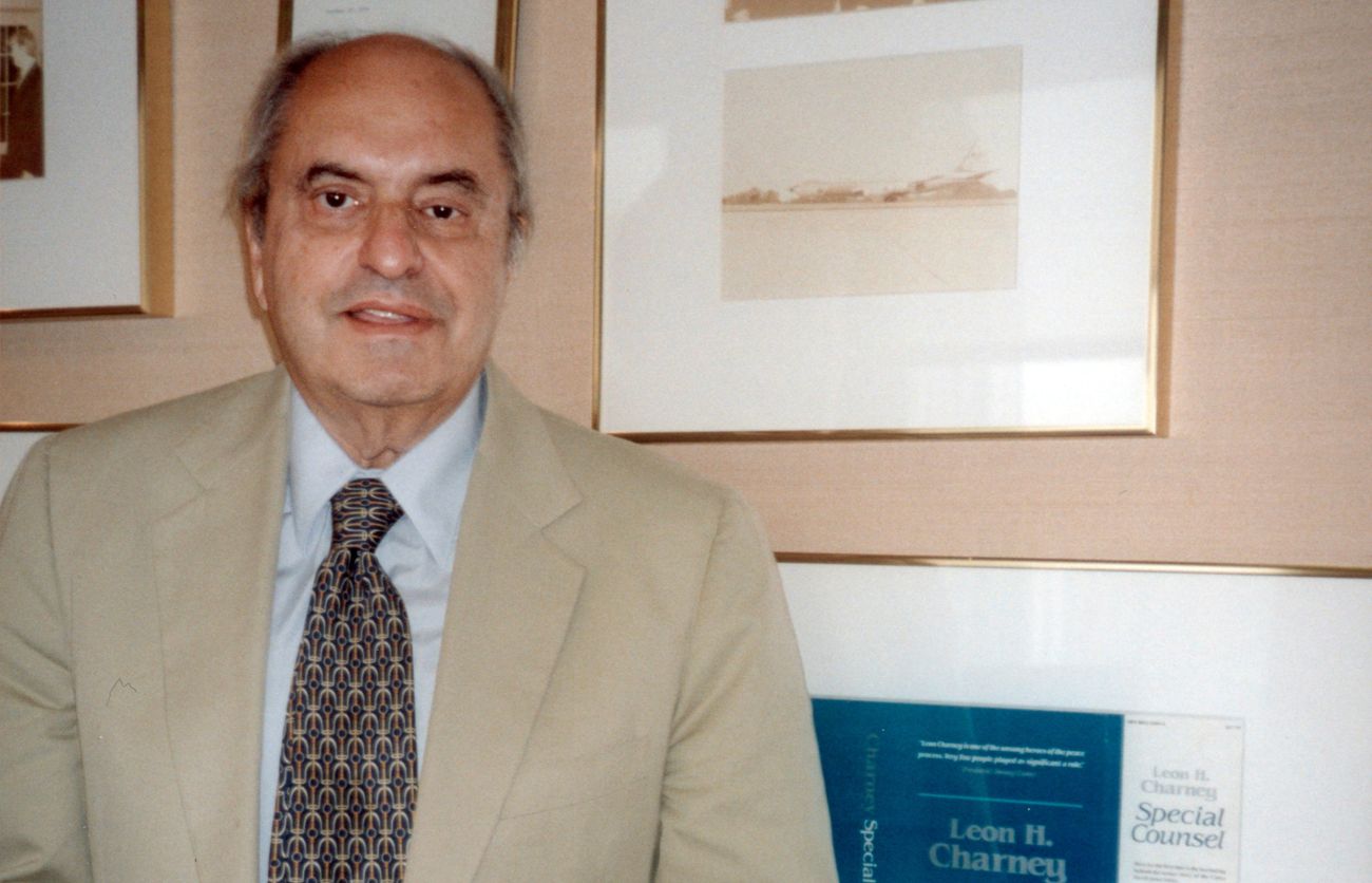 Remembering Leon Charney — A Mensch For All Seasons – The Forward