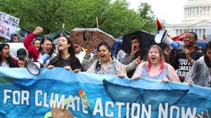 Jamie margolin teenager climate activist by the Forward
			