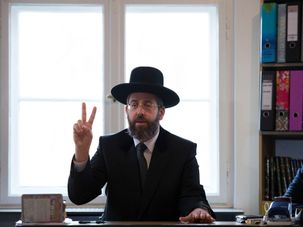 Israel Chief Rabbi Won’t Call Pittsburgh Shooting Site ‘Synagogue’ — Because It’s Not Orthodox by the Forward