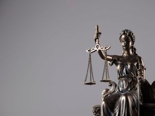 Welcome To The Age Of Bipartisan Criminal Justice Reform Read more: https://forward.com/opinion/424512/welcome-to-the-age-of-bipartisan-criminal-justice-reform/ by the Forward
			