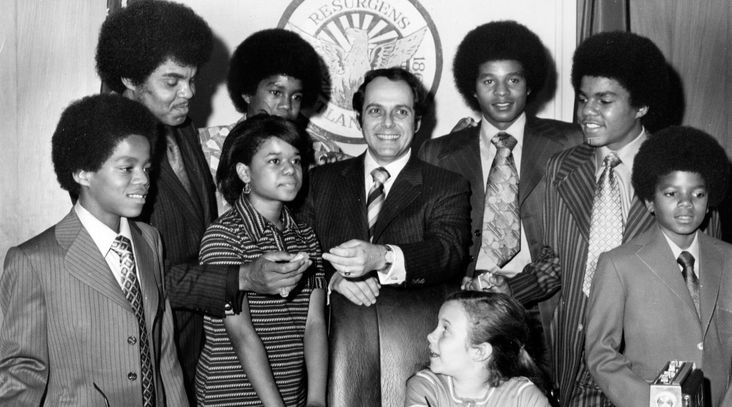 Mayor Sam Massell , center, and his daughter Melanie, seated, welcome members of the Jackson Five to the mayor’s office in Atlanta, April 7, 1971. (Photo by Afro American News via Getty Images)