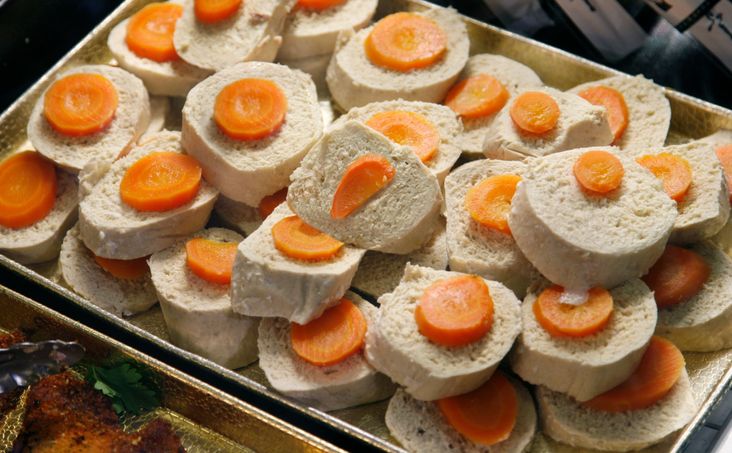A plate of delicious gefilte fish.