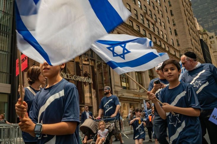 https://forward.com/opinion/440414/letter-celebrating-israel-is-a-vital-part-of-jewish-education-and-american/
