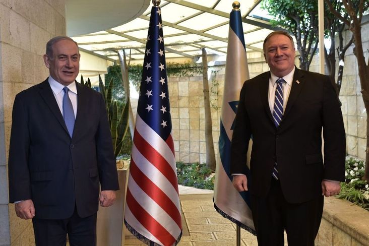In this handout photo provided by the Israel Government Press Office (GPO), Israeli Prime Minister Benjamin Netanyahu (L) meets with US Secretary of State Mike Pompeo on May 13, 2020 in Jerusalem, Israel.