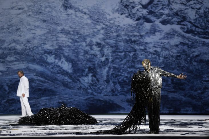 A scene from Arnold Schoenberg's 'Moses und Aron'