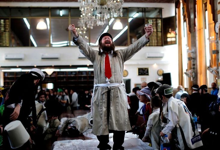 Purim celebrations in Mea Shearim, Jerusalem
