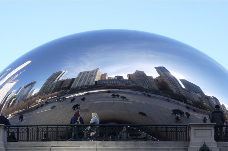 Anish Kapoor's "Cloud Gate."