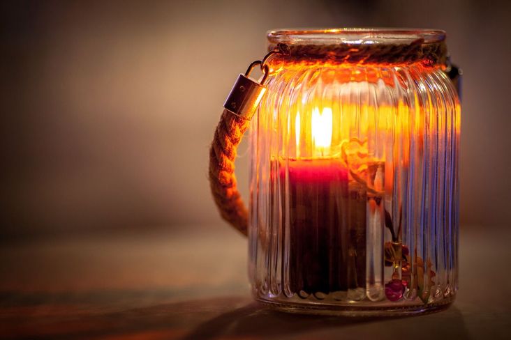 A Yahrzeit candle.