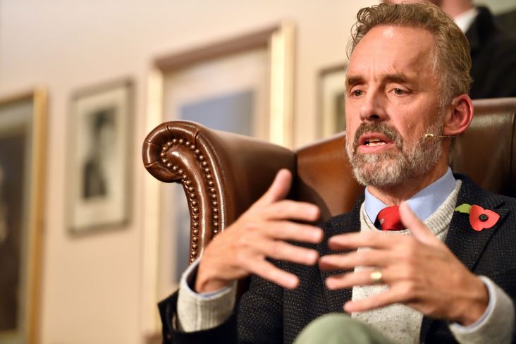 Jordan Peterson addresses students at The Cambridge Union on November 02, 2018.
