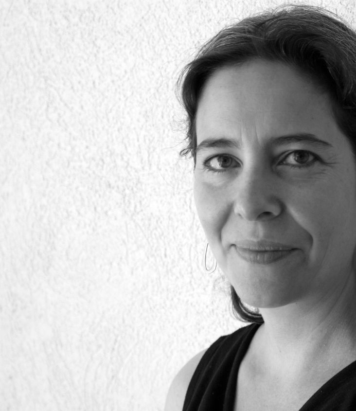Jessica Cohen,translator of "The Drive"
