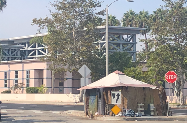 A homeless sukkah in Venice