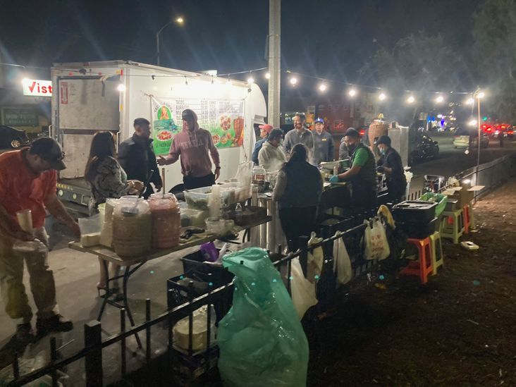 Tacos La Guera on Lincoln Boulevard